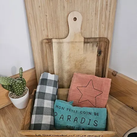Apartamento Joli T2 Climatise Bord De Equipe *
